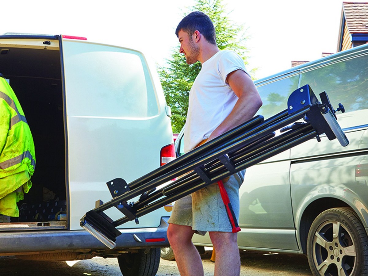 סטנד נייח למסור גורנג ופנדל STANLEY