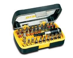 סט 32 ביטים מקצועיים DEWALT דגם DT7969